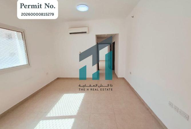 56141220 - Property Image 2