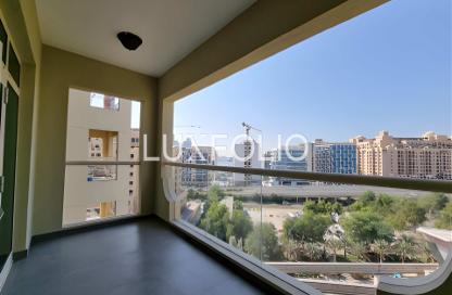 Apartment - 1 - 2 for rent in Al Tamr - Shoreline Apartments - Palm Jumeirah - Dubai