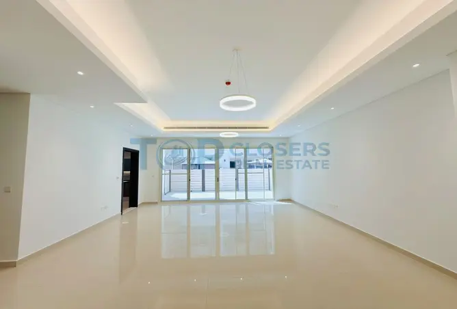 145512839 - Property Image 3