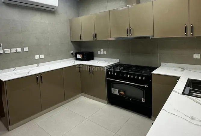 160551157 - Property Image 2