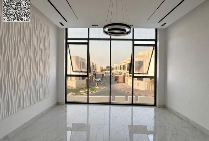 93137295 - Property Image 2
