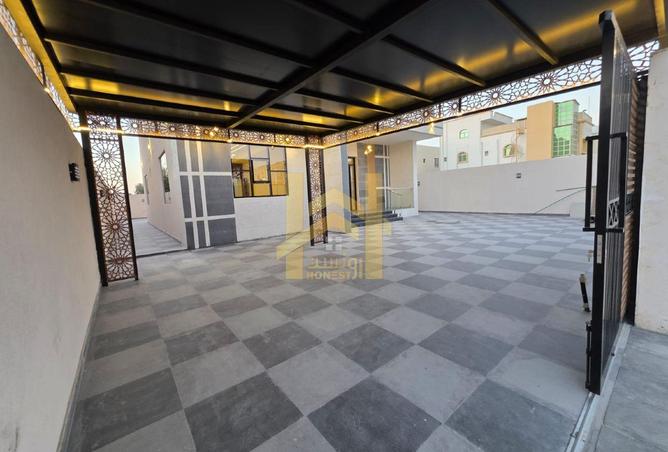 97841021 - Property Image 3