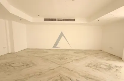 متجر - استوديو للايجار في ياس بيزنس تاور - البرشاء 1 - البرشاء - دبي