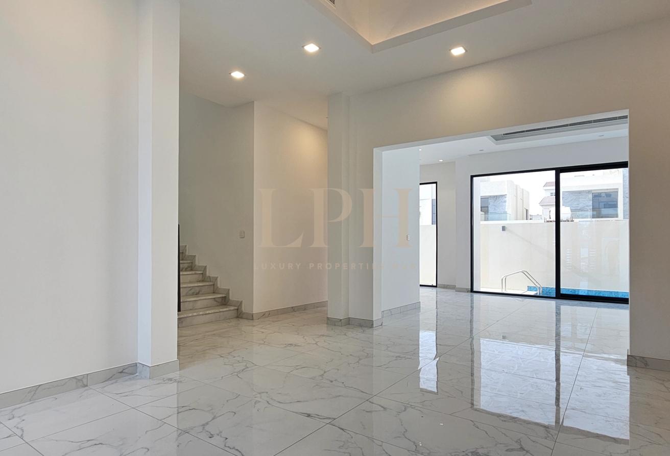 Brand New | Private Pool With Rooftop | Spacious photo 8