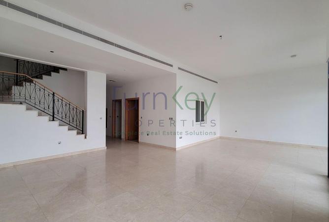 83246868 - Property Image 2