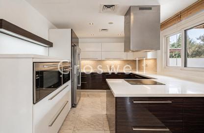 Villa - 4 - 5 for sale in Meadows 9 - Meadows - Dubai Villa - 4 - 5 for sale in Meadows 9 - Meadows - Dubai