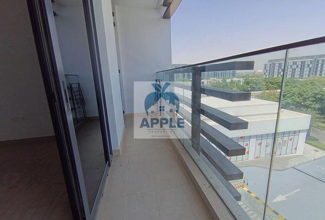 100822785 - Property Image 2