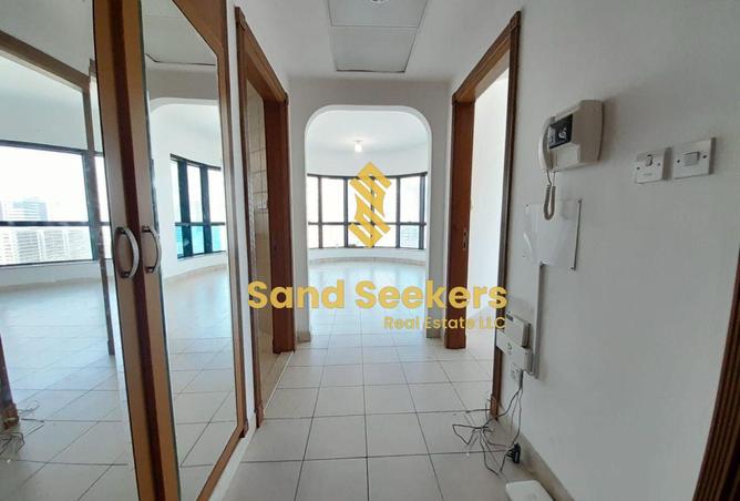 67451998 - Property Image 2