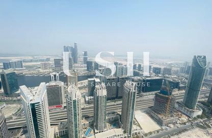 Apartment - 1 - 1 for rent in Burj Royale - Downtown Dubai - Dubai
