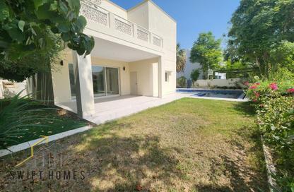 Villa - 4 Bedrooms - 5 Bathrooms for sale in The Meadows Village - Meadows - Dubai