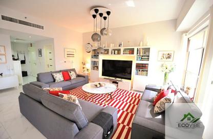 Apartment - 2 Bedrooms - 3 Bathrooms for rent in Rimal 1 - Rimal - Jumeirah Beach Residence - Dubai