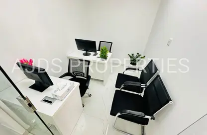 Office Space - 1 Bedroom - 1 Bathroom for rent in Reem Residency - Al Karama - Dubai