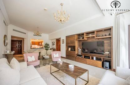 Apartment - 2 - 3 for rent in Golden Mile 10 - Golden Mile - Palm Jumeirah - Dubai