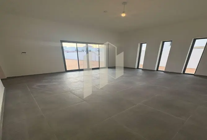153304639 - Property Image 2