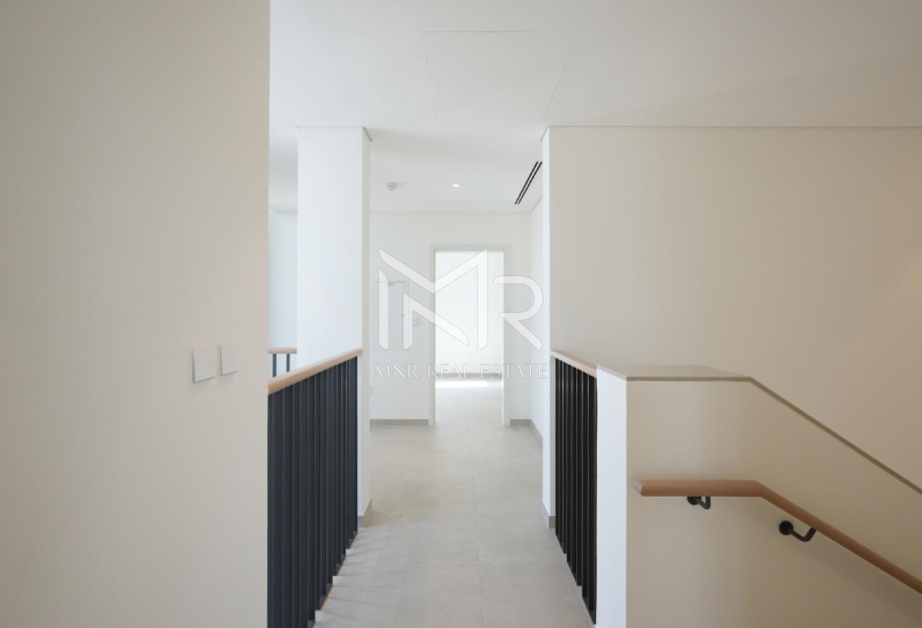 On Pool and Park | G+2 | Family Room | Big Plot photo 6