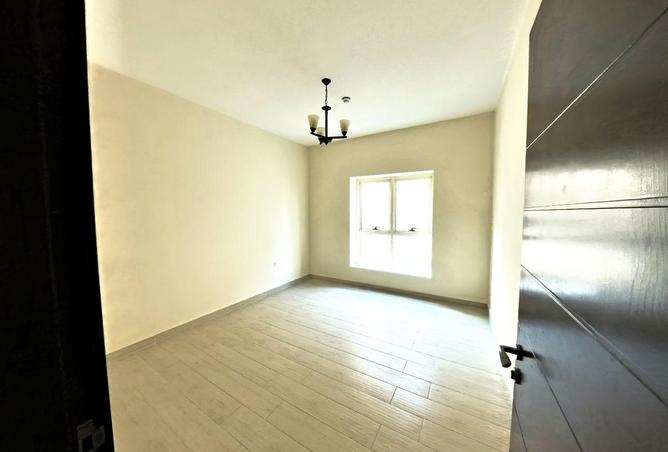 73110873 - Property Main Image