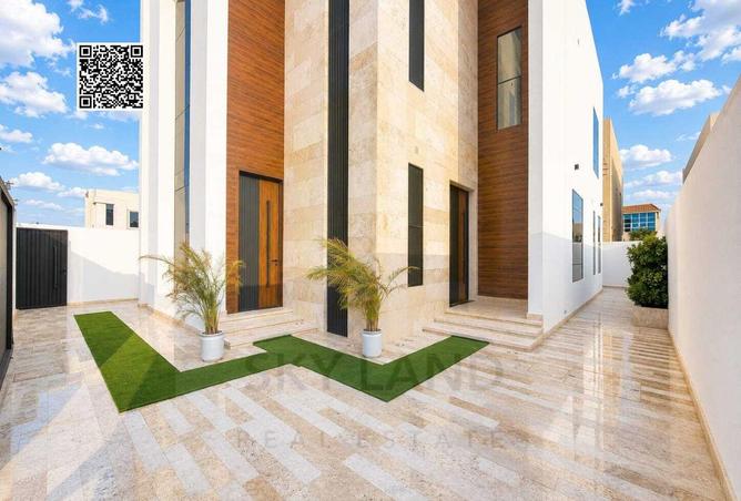 137015430 - Property Image 2
