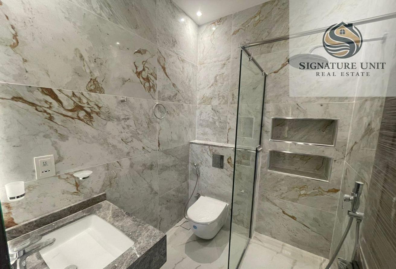 LUXURY 6 MASTER BR VILLA | POOL | ELEVATOR photo 21