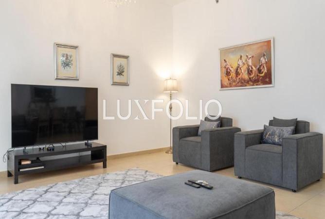 54402037 - Property Image 2