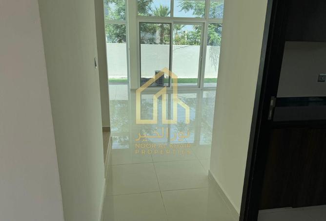 77245894 - صورة العقار 3