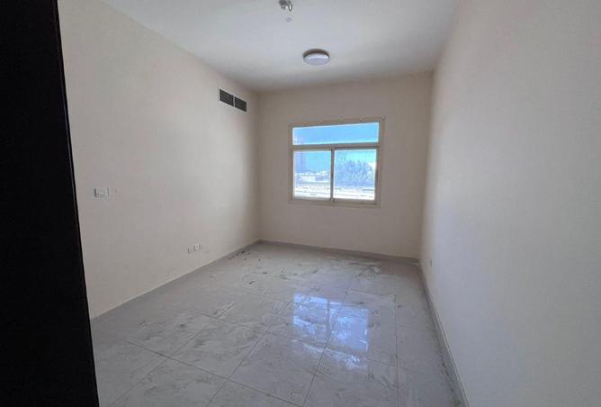 57376426 - Property Image 2