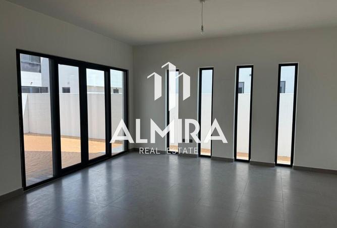 76163787 - صورة العقار 3