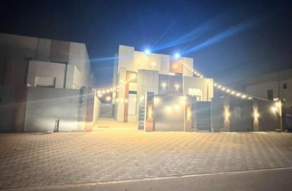 Villa - 3 - 5 for sale in Al Helio 1 - Al Helio - Ajman Villa - 3 - 5 for sale in Al Helio 1 - Al Helio - Ajman