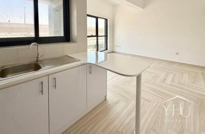 Apartment - 1 Bedroom - 1 Bathroom for rent in Escan Tower - Dubai Marina - Dubai