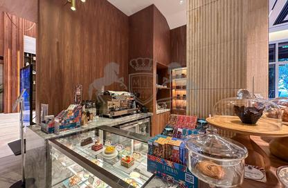 Shop - Studio - 1 for rent in The Carlton Downtown Hotel - Sheikh Zayed Road - Dubai