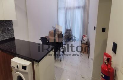 Apartment - 2 Bedrooms - 2 Bathrooms for rent in The Gate - Masdar City - Abu Dhabi