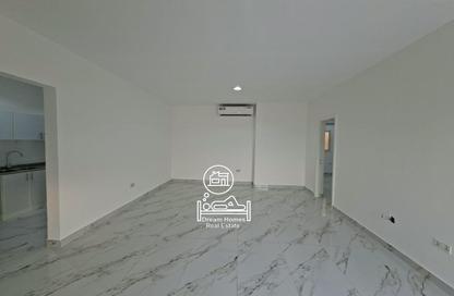Apartment - 2 - 3 for rent in Zayed City (Khalifa City C) - Khalifa City - Abu Dhabi