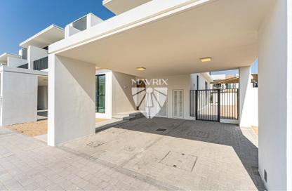 Townhouse - 4 - 4 for rent in Elora - The Valley - Dubai