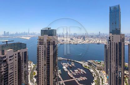 شقة - 3 غرف نوم - 5 حمامات للايجار في A كريك سايد 18 - حدائق الإمارات 1 - مرسى خور دبي - دبي