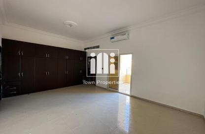 Villa - 4 Bedrooms - 7 Bathrooms for rent in Mohamed Bin Zayed City - Abu Dhabi
