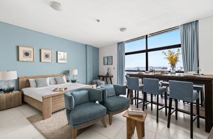 Apartment - Studio - 1 for rent in Club Vista Mare - Palm Jumeirah - Dubai