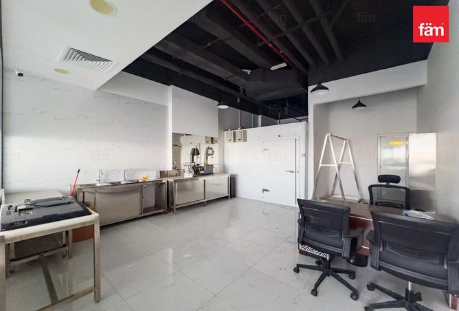 16010809 - Property Image 2