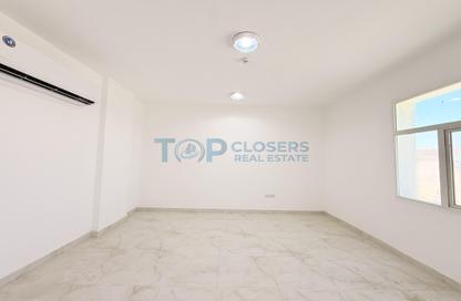 Apartment - 3 Bedrooms - 3 Bathrooms for rent in Al Kuwaitat - Central District - Al Ain