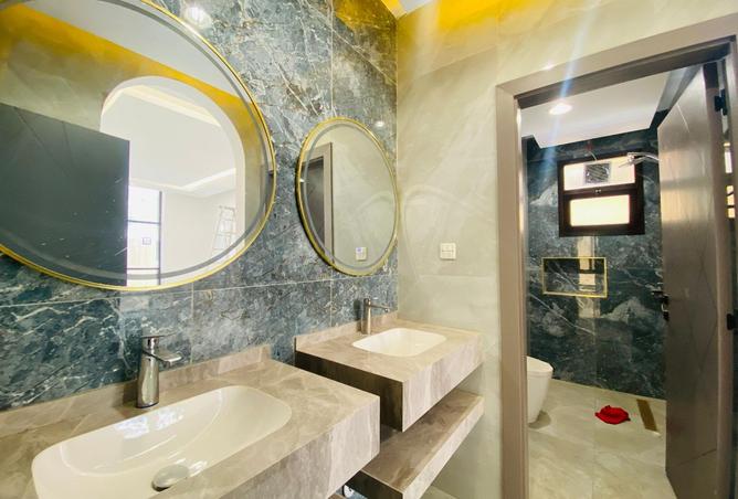 131107935 - Property Image 2