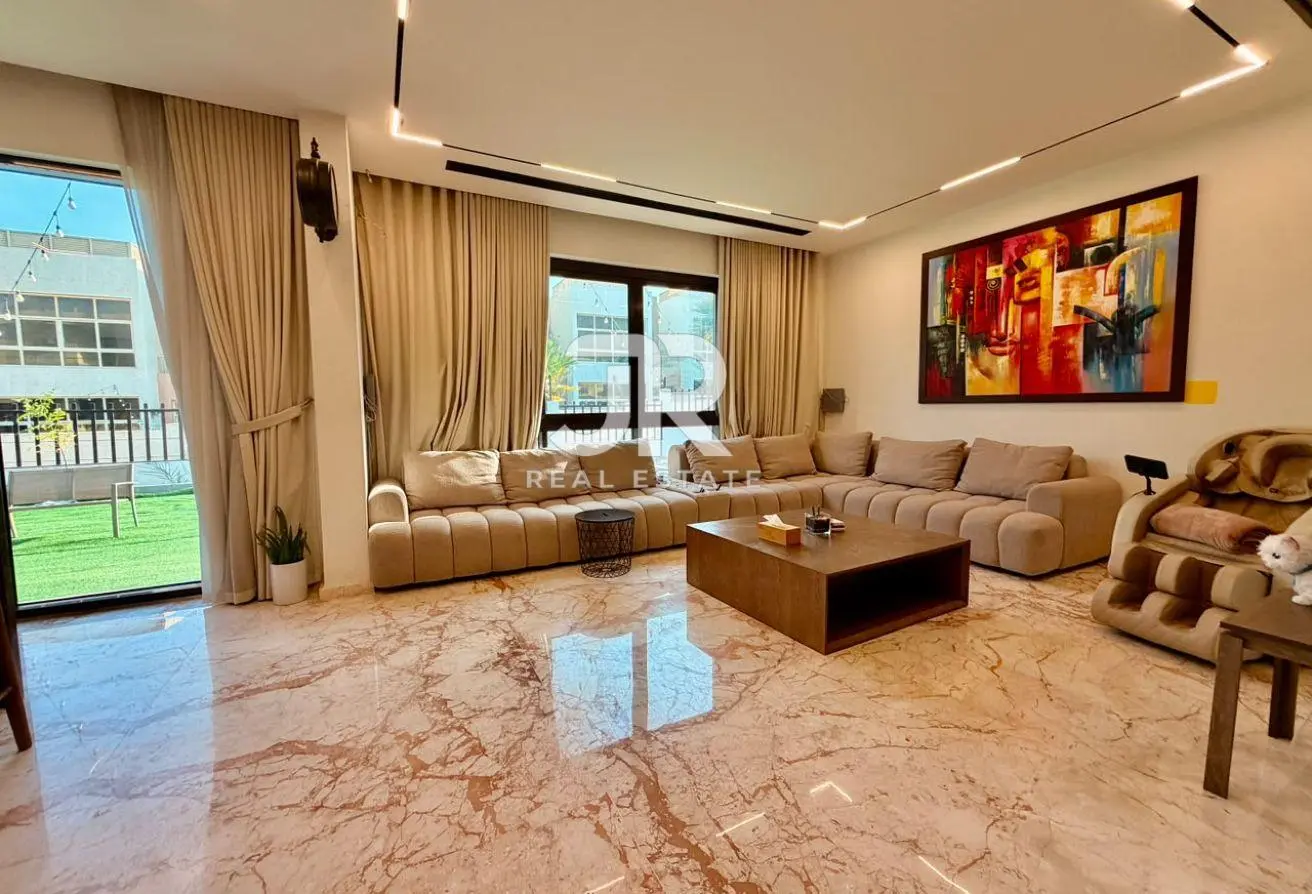 155056025 - Property Main Image