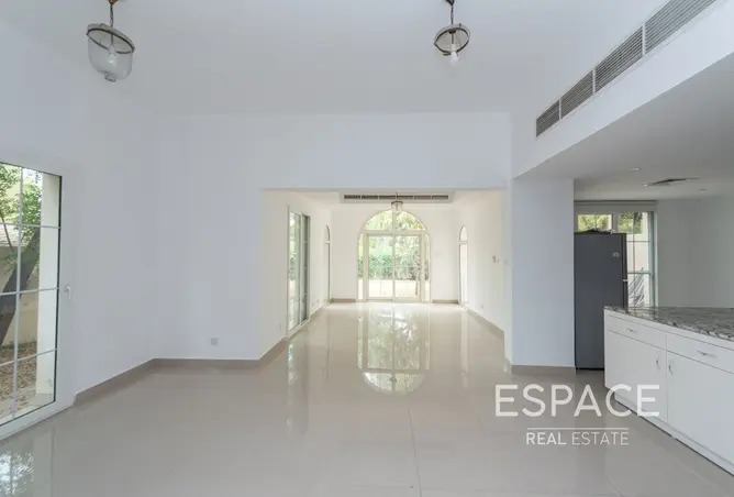 162333644 - Property Image 3