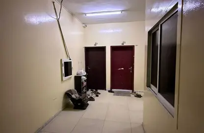 عمارة بالكامل - 8 غرف نوم - 8 حمامات للبيع في 3  الروضة - الروضة - عجمان