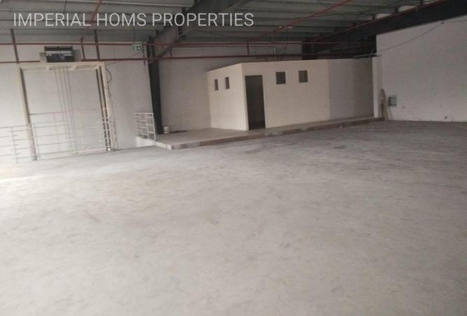 81112034 - Property Image 2