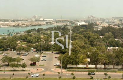 Apartment - 2 Bedrooms - 3 Bathrooms for rent in Al Jowhara Tower - Corniche Road - Abu Dhabi