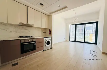 Apartment - 2 Bedrooms - 2 Bathrooms for rent in Azizi Riviera 38 - Azizi Riviera - Meydan One - Meydan - Dubai