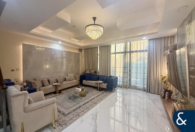 100405667 - Property Image 3
