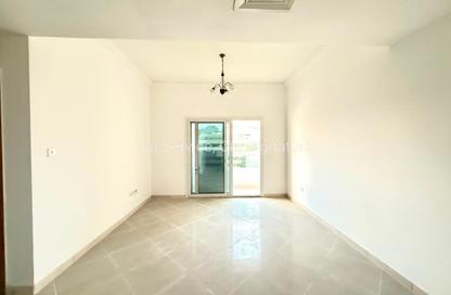 Apartment - 1 Bedroom - 2 Bathrooms for rent in New Al Taawun Road - Al Taawun - Sharjah