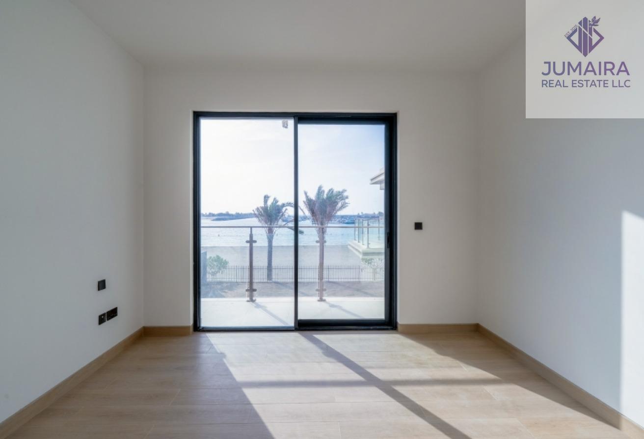 5 Bedroom Villa | Private Beach | Payment plan