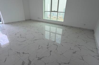 Apartment - 3 Bedrooms - 3 Bathrooms for rent in Oasis Tower - Al Rashidiya 1 - Al Rashidiya - Ajman