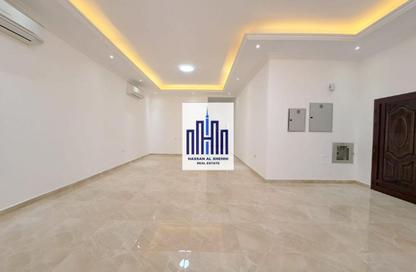 Villa - 4 Bedrooms - 6 Bathrooms for rent in Hoshi 1 - Hoshi - Al Badie - Sharjah
