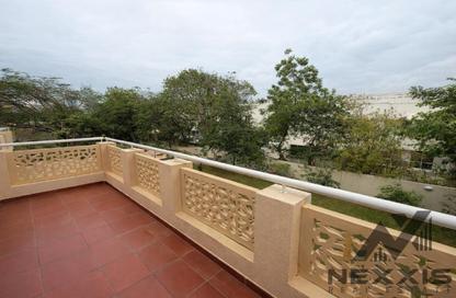 Villa - 5 Bedrooms - 6 Bathrooms for rent in Meadows 2 - Meadows - Dubai